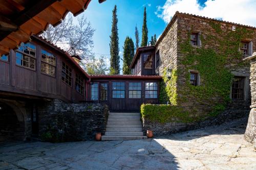 Quinta de Mourães - Casa do Xisto