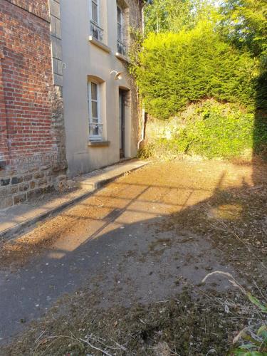 Saint Cyr du Bailleul - Maison