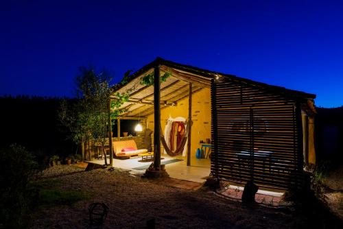 The Hobbit House - Montes da Ronha