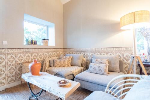 Arrabida Mountain Lodge by CadenzaLux