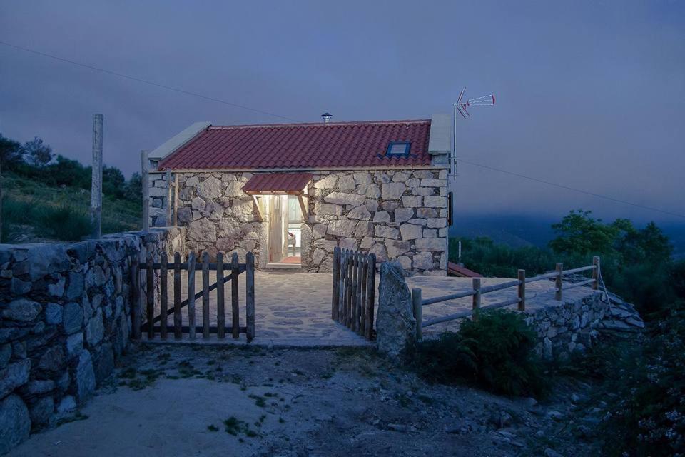 Cardenha da Bessada Santo António de Val de Poldros - Riba de Mouro - Monção, 4930-000 Branda de Santo António
