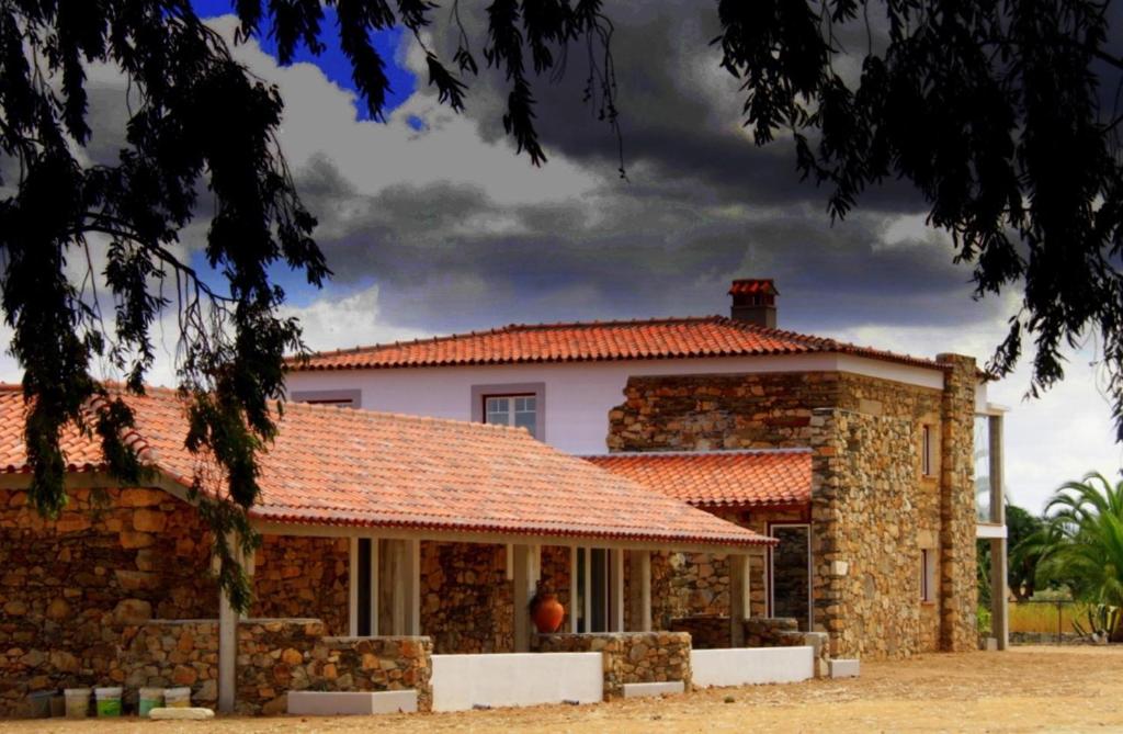 Séjour à la ferme Couto dos Pardinhos Rua do Vale Nº 2 6000-580 Monforte da Beira