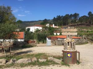 Séjour à la ferme Estabulo de Valinhas Rua da Fonte Quente, 251 4990-832 Vitorino dos Piães Région Nord