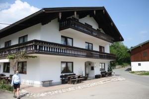 Feichten-Hof Zaiser Maria und Hubert