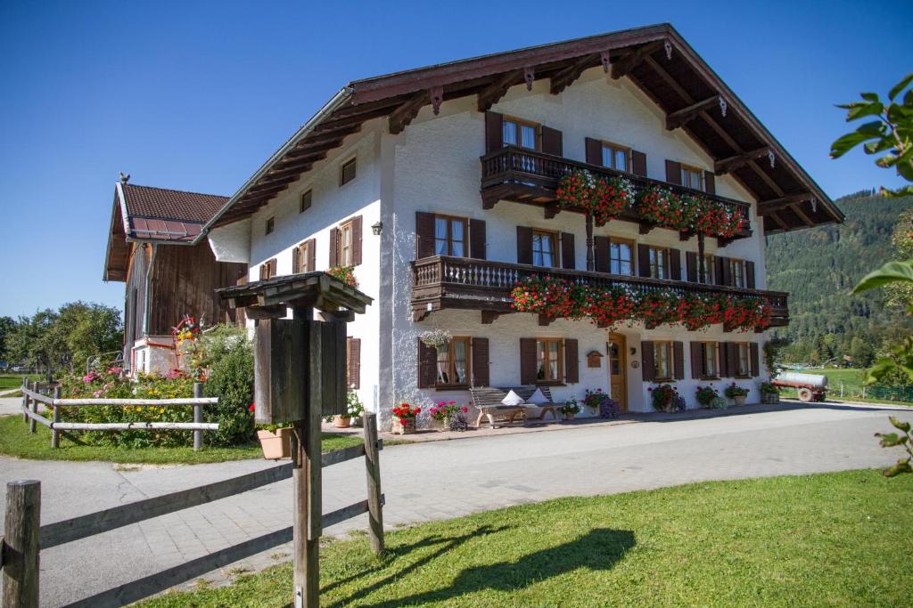 Séjour à la ferme Hörlhof - Chiemgau Karte Breitmoos 21 83334 Inzell