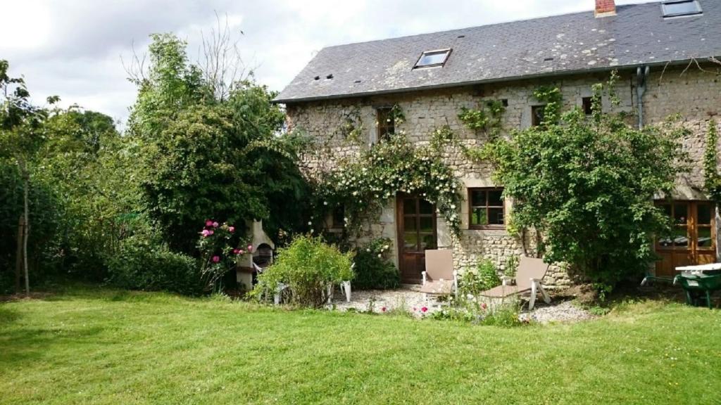 Séjour à la ferme La Petite Maison Haras des Maisons Rouges (Bricqueville) 14710 Bricqueville