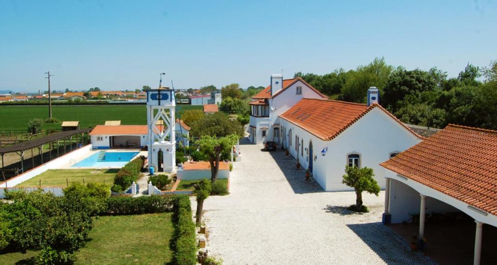 Séjour à la ferme Marchanta Rua do maltratado, 93 Quinta da Marchanta Porto de muge 2070-503 Santarém