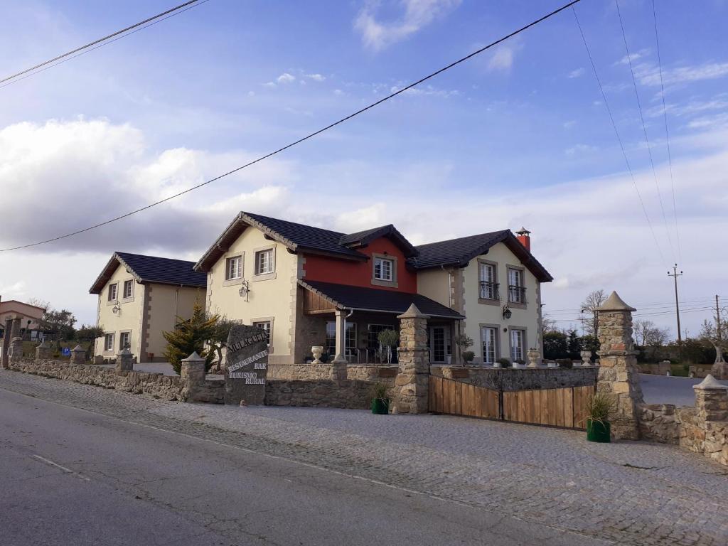Mulagueta -Restauração e Turismo Rural Rua da Estrada, 6350-361 Vale de la Mula