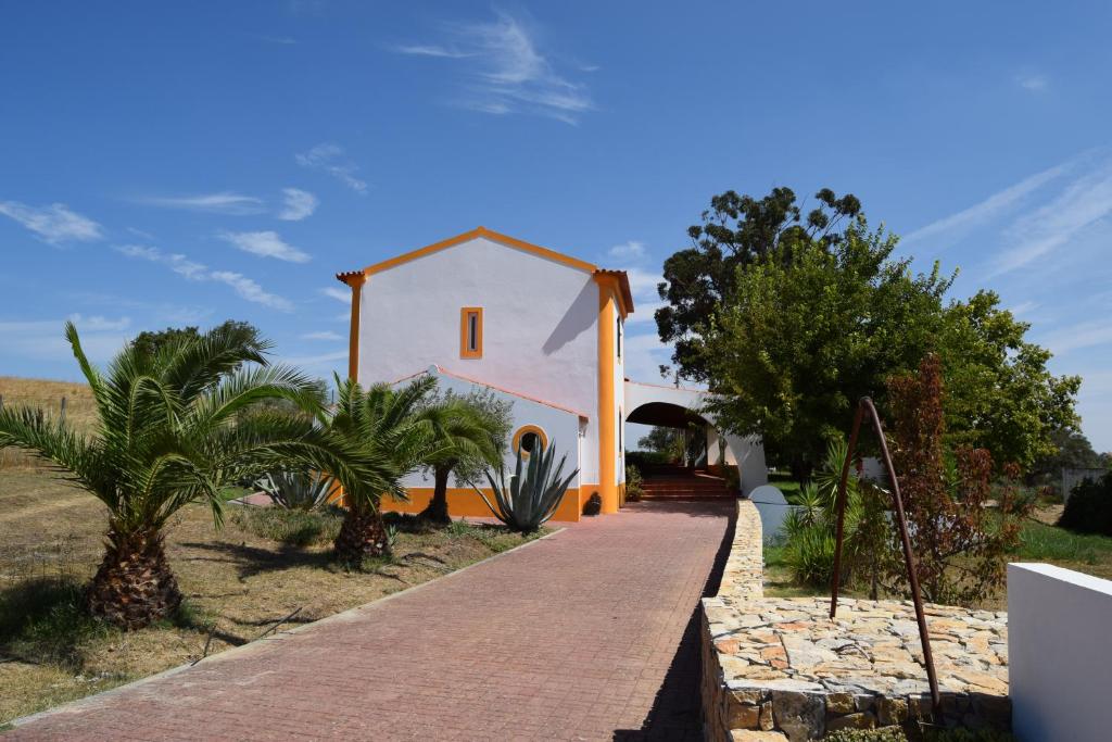 Quinta da Aurora Estrada Senhor dos Aflitos, Évora, 7005-874 Évora