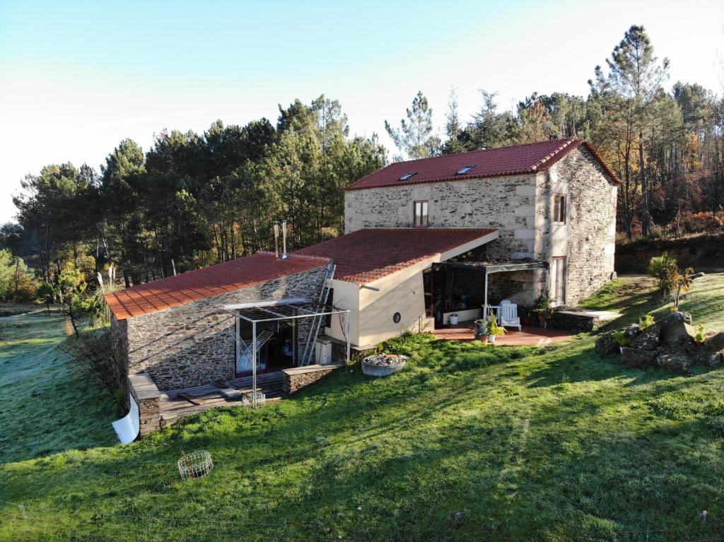 Séjour à la ferme Quinta da Cerdeira Quinta da Cerdeira, Maceira - Santiago - SEI, 6270-212 Seia Quinta da Cerdeira, Maceirs, Santiago 6270-212 Seia