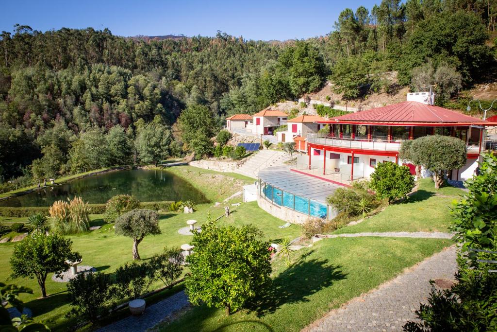 Séjour à la ferme Quinta do Rio Gerês Rua São Julião, 1235 4850-261 Bouro