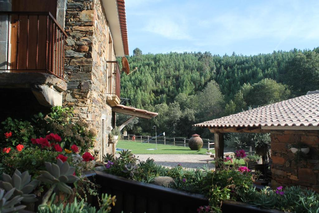 Séjour à la ferme Refúgios do Pinhal Tojeira de Baixo s/n 6160-496 Oleiros