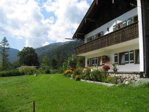 Schwarzenlehen