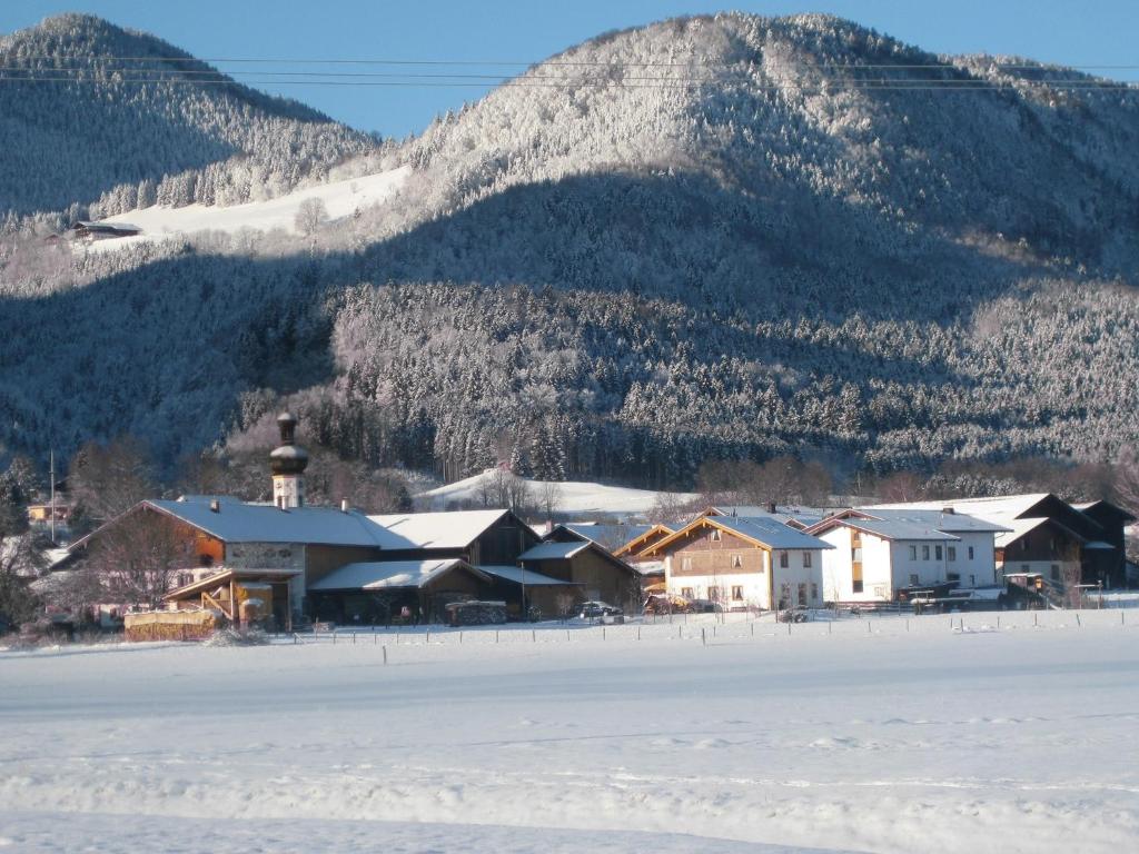 Séjour à la ferme Stöcklhof Kreuzstrasse 1 83224 Rottau