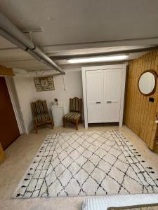 Séjour chez l'habitant 1-2 Zimmer nahe Flughafen Am Brückweg 65428 Rüsselsheim Hesse