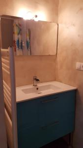 Séjour chez l'habitant 1 chambre privative ds maison plain-pied 105m2 à Montfaucon 10 minutes de Besancon 18 b rue de rochefort 25660 Montfaucon Franche-Comté