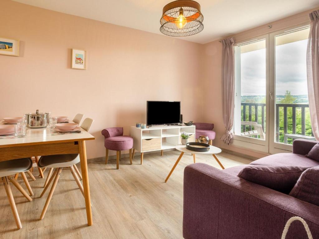 2 chambres doubles, 1chambre 4 lits simples, Salle de bains avec balnéo thérapie 22800 Plaine-Haute