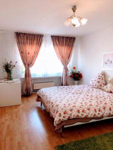 Séjour chez l'habitant 2 Privatzimmer , Dusche /WC nahe Köln Hauptstraße 92 50226 Frechen Rhénanie du Nord - Westphalie