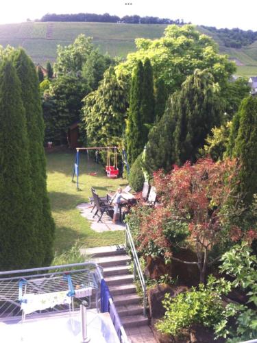 2 ruhige Zimmer zum Garten Weinbergsblick