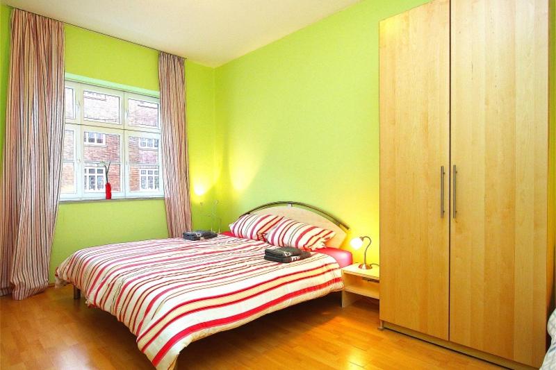 5907 Private Room Tiestestrasse, 30173 Hanovre