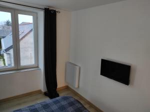 Séjour chez l'habitant Agréable chambre d'hôte 8 Route du Plessis Bourré 49460 Soulaire-et-Bourg -1