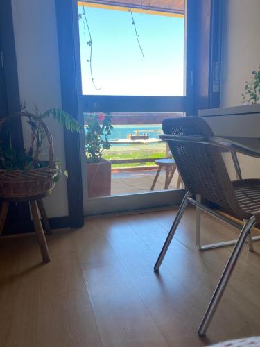 Amazing Private Room in Apartment with Sea Beach View - Pool - Park - Private Condominium - Access to the Beach