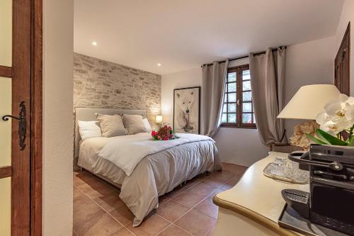 Bastide Aïna SPA et piscine