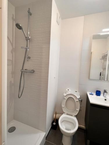 Belle chambre privée à 25 minutes de La Défense