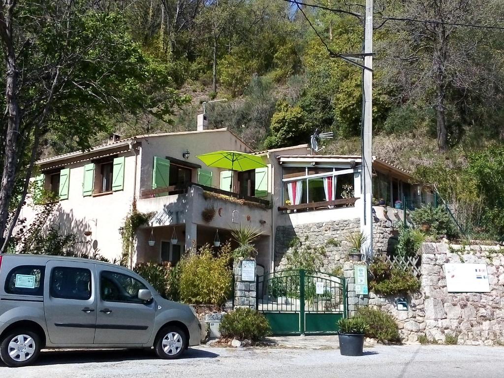 Casa de Cerqueda