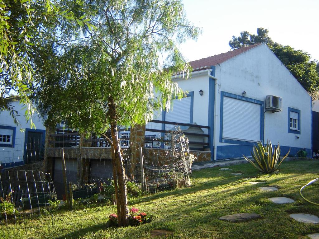 Casa do Rio Casa do Rio, Louriceira de Baixo, 2630-094 Louriceira de Baixo