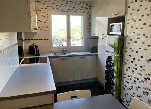 Chambre 12m2,10min du centre et de la plage