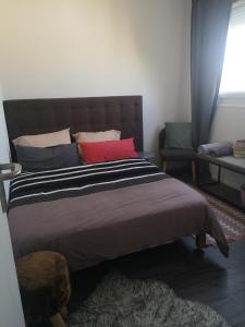 Séjour chez l'habitant chambre à louer dans un appartement de 75 m 4 Rue Henri Dunant 72400 La Ferté-Bernard Pays de la Loire