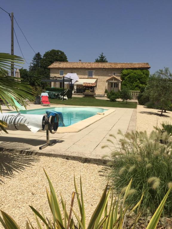 Chambre au calme dans Jolie maison de campagne 8 lieu dit Mezachard Ceaux En Couhe , 86700 VALENCE EN POITOU, 86700 Céaux-en-Couhé