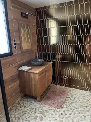 Chambre avec entrée privée