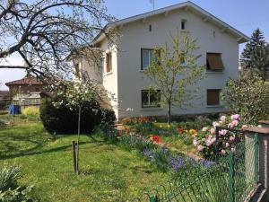 Chambre avec vue sur jardin