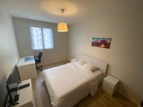 Chambre calme (Neptune)-Proche Gare & Hyper centre