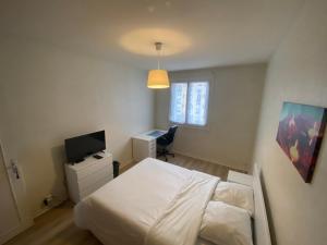 Chambre calme (Neptune)-Proche Gare & Hyper centre
