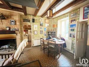 chambre chez l'habitant, maison ancienne avec poutres