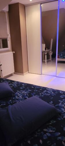 Chambre chez particulier 10mn du circuit