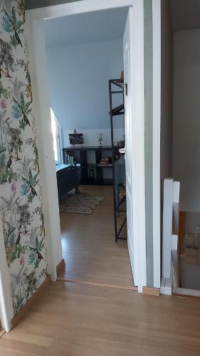 Chambre climatisée au cœur de brive avec téléviseur connecté wifi Netflix