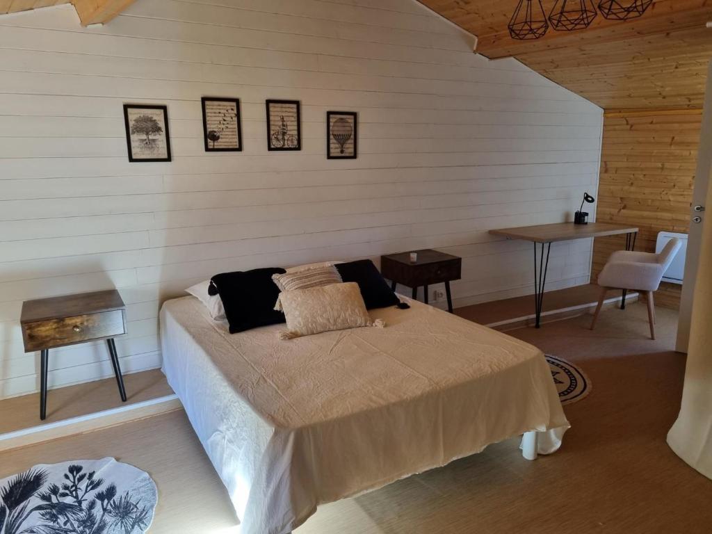 Chambre cocooning dans maison en colocation 12 Rue du Onze Novembre, 63460 Combronde