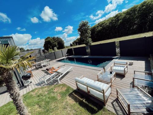 CHAMBRE CONFORT - MAISON D'ARCHITECTE - Piscine & Golf
