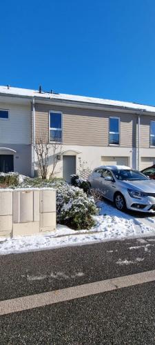 Séjour chez l'habitant Chambre confortable chez l'habitant 201 Impasse des Terriolets 74800 Saint-Laurent Rhône-Alpes