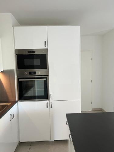 Chambre confortable dans appartement neuf chez l habitant