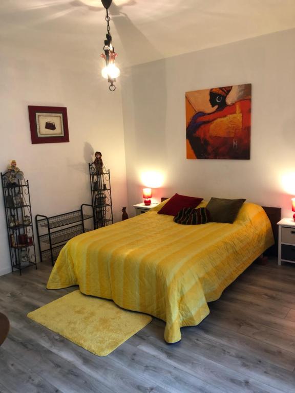 Séjour chez l'habitant Chambre d’Elisa 103 Rue de la Cuivrerie 01450 Cerdon