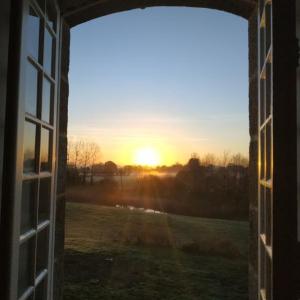 Séjour chez l'habitant Chambre d hôte - Maison de Maître 35 La Mehetrais 35420 Landéan Bretagne