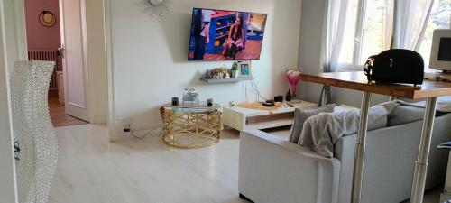 Chambre d'hôtes à louer proche Geneve Parking Gratuit privé