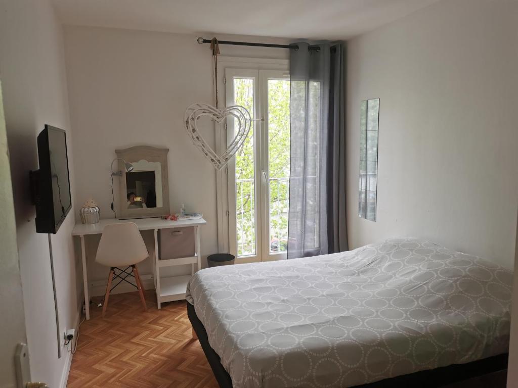 Séjour chez l'habitant Chambre dans appartement partagé 8 Place de Martigues 31500 Toulouse