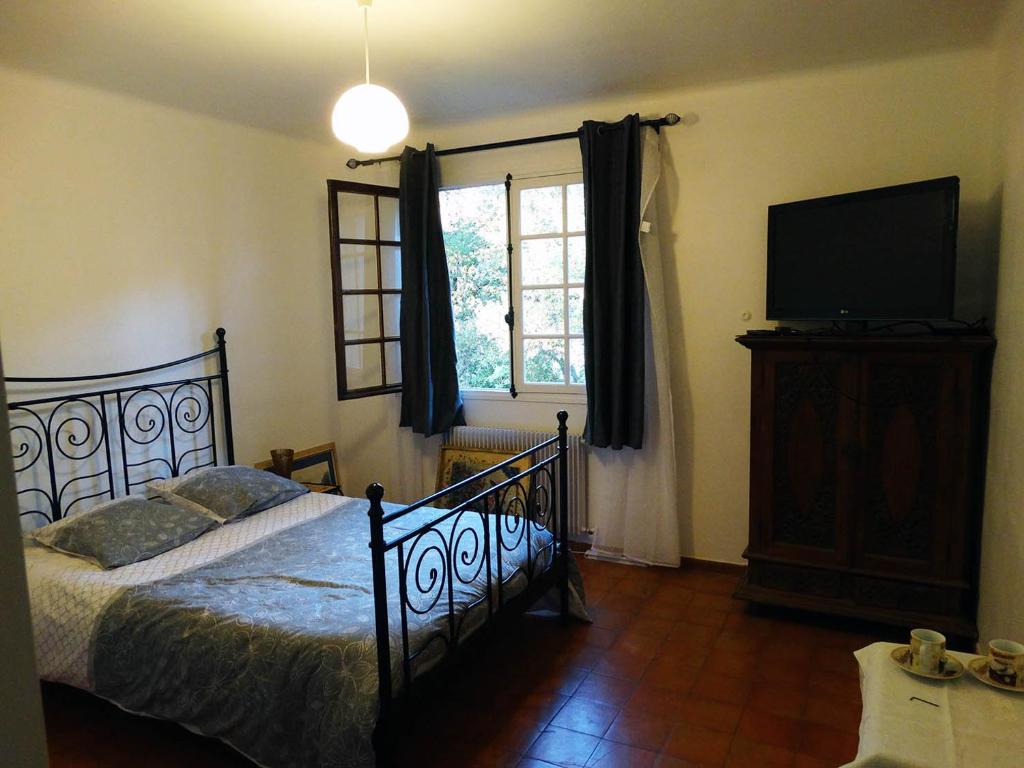 Chambre dans propriété La Croix du Sud 165 E, Rue Gasquet, 83220 Le Pradet