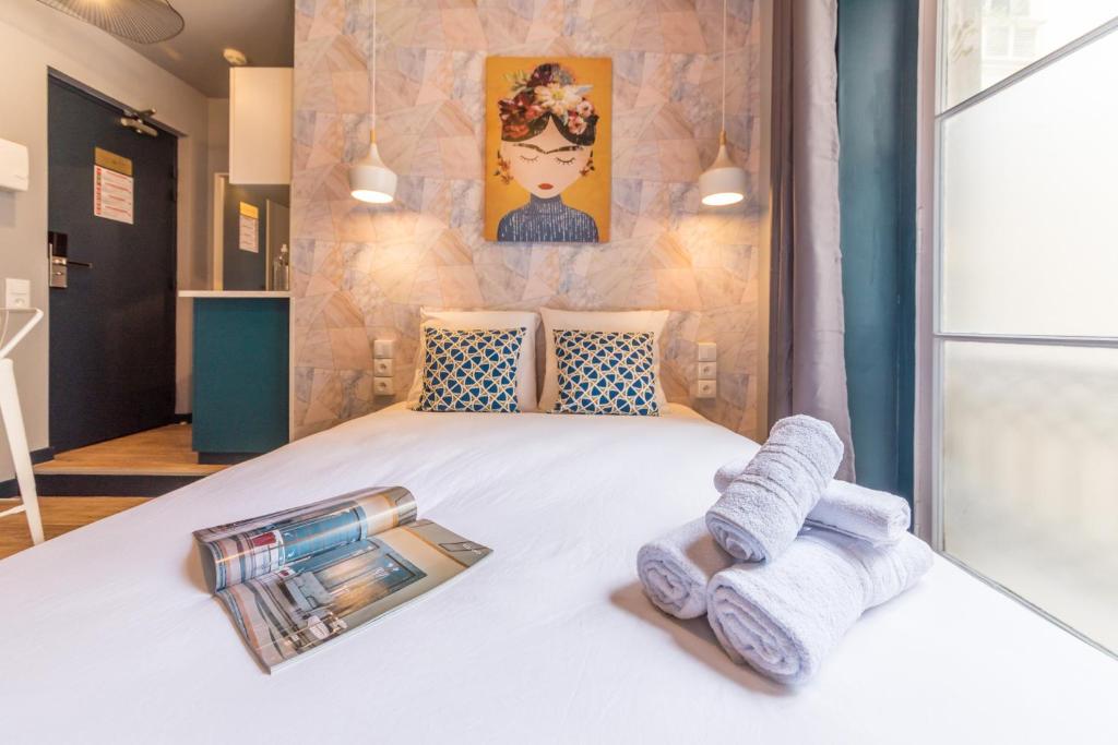 Chambre double \ 30220 Aigues-Mortes
